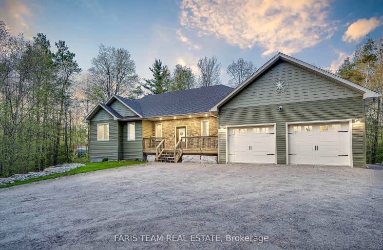 1091 Chemin du Loup Road, Tiny | Image 1