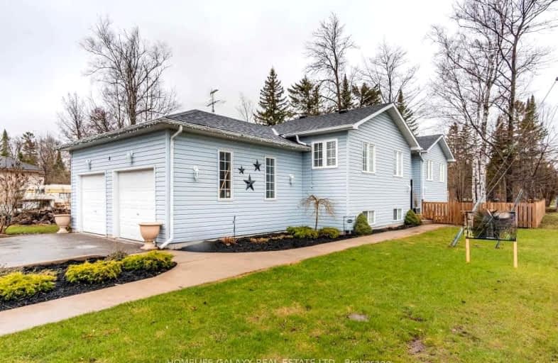 4 61st Street South, Wasaga Beach | Image 1