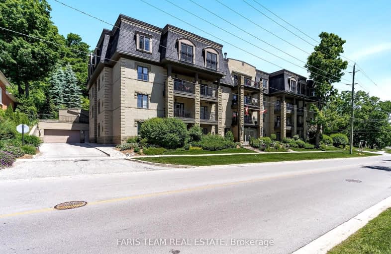 307-200 Collier Street, Barrie | Image 1