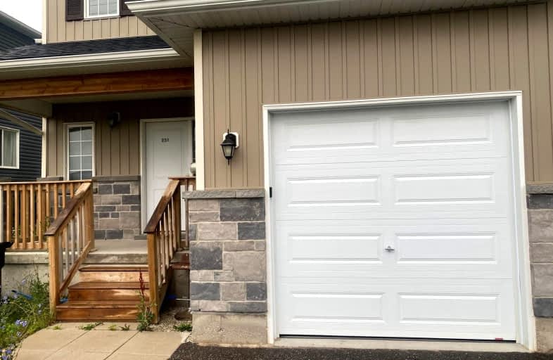 251 Quebec Street, Clearview | Image 1