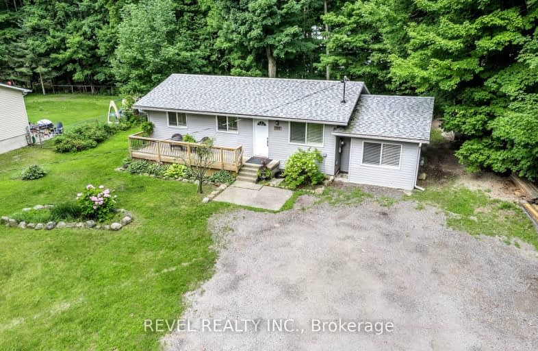 114 Desroches Trail, Tiny | Image 1