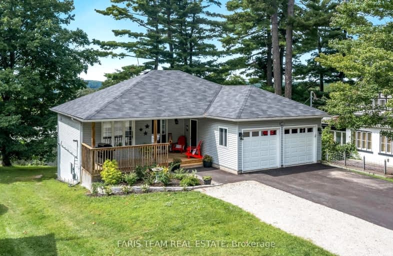 10 Clarence Avenue, Penetanguishene | Image 1