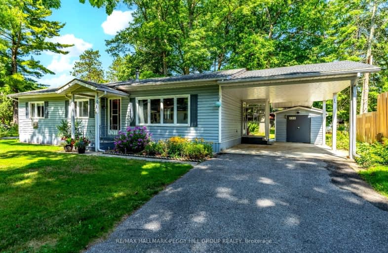 8 Sinclair Avenue South, Wasaga Beach | Image 1