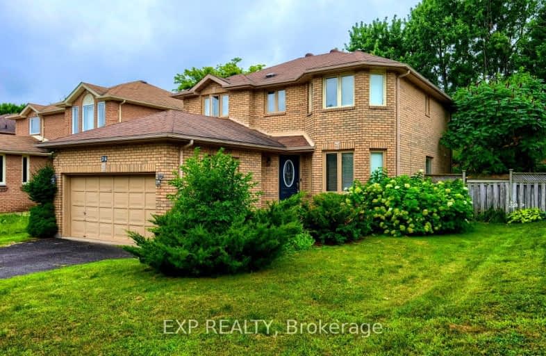 24 Neelands Street, Barrie | Image 1