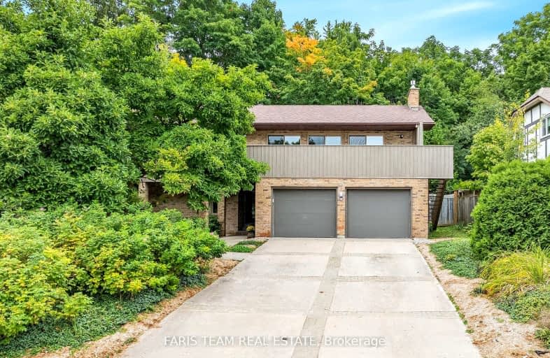 8 White Pine Place, Barrie | Image 1