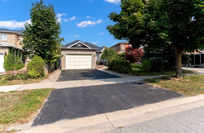 19 BROWNWOOD Drive East, Barrie | Image 1