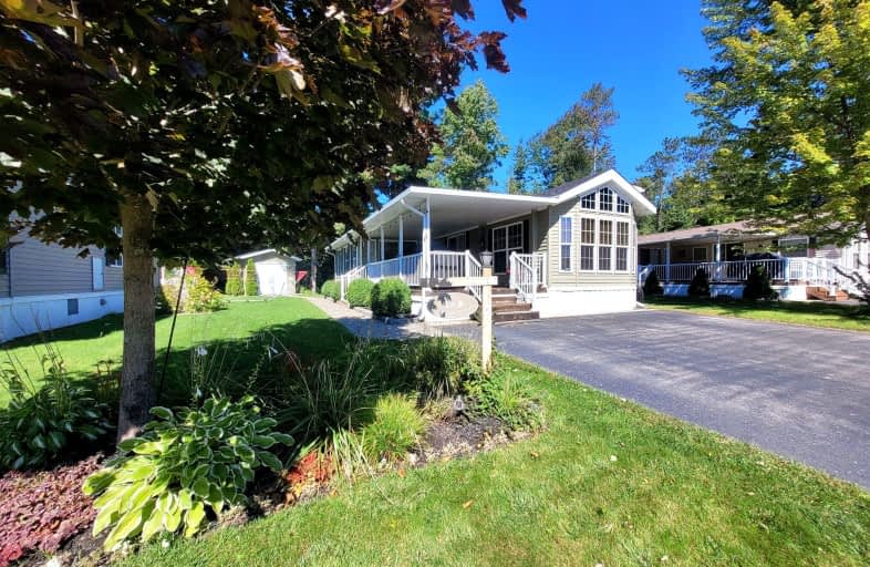 127 Madawaska Trail, Wasaga Beach | Image 1