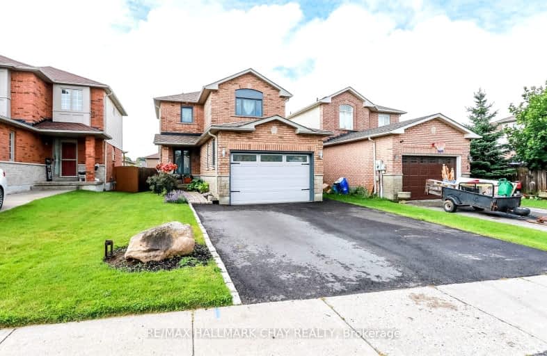 7 Hemlock Court, Barrie | Image 1