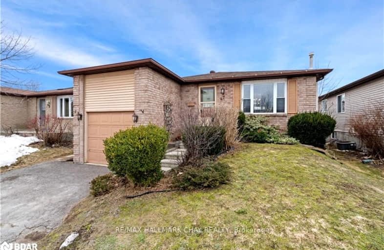 Upper-47 Hickling Trail, Barrie | Image 1