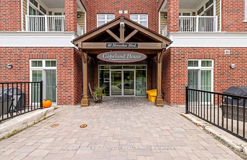 209-40 Horseshoe Valley Road West, Oro Medonte | Image 1