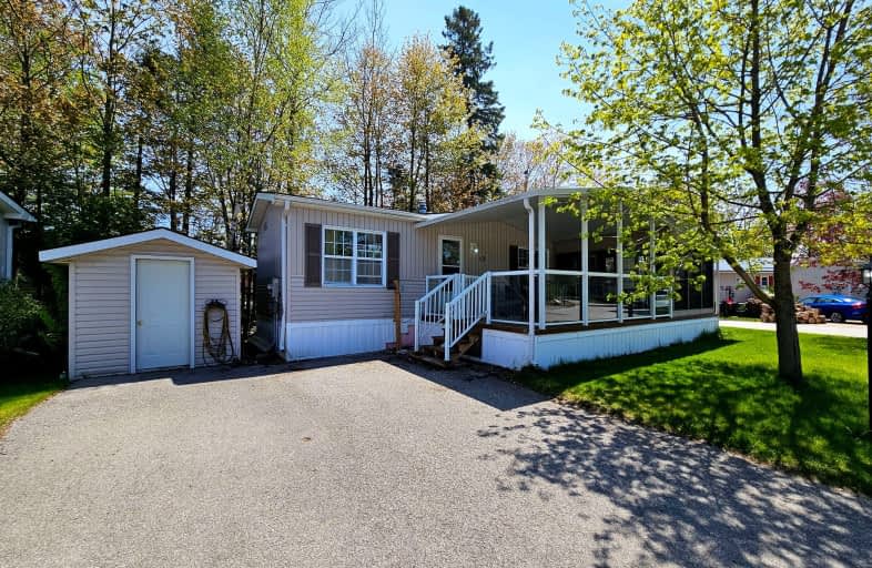 19 Topaz Street, Wasaga Beach | Image 1