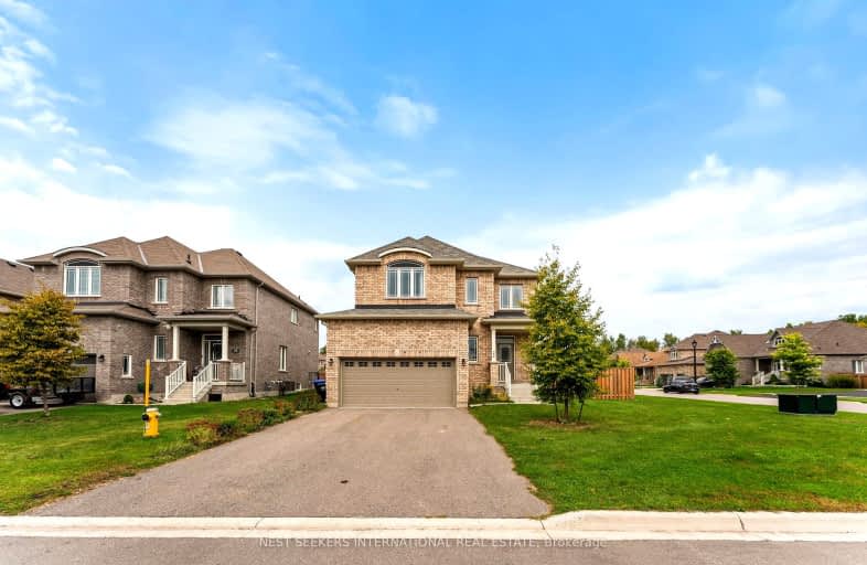 22 Pearl Street, Wasaga Beach | Image 1