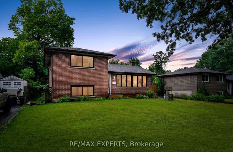 Lower-209 Steel Street, Barrie | Image 1