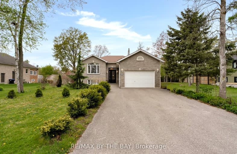 96 46th Street North, Wasaga Beach | Image 1