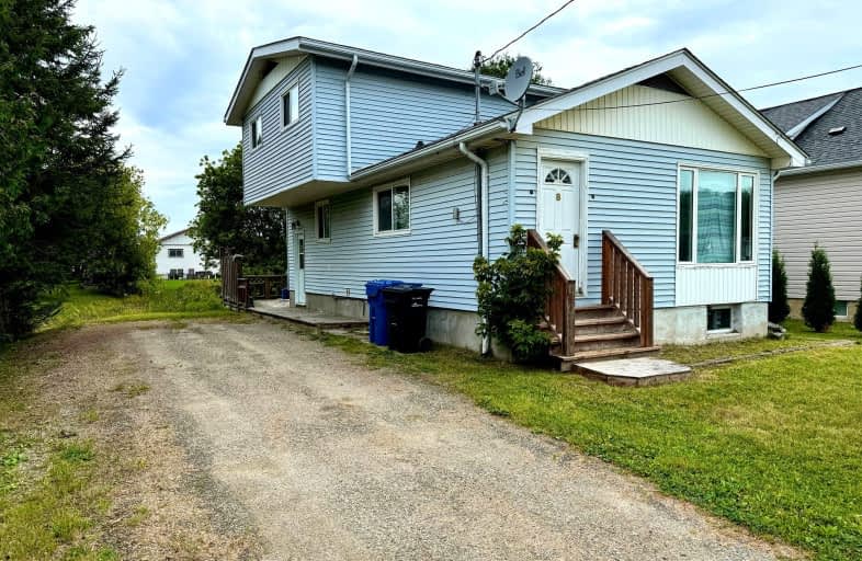 8 Wolfe Street, Kapuskasing | Image 1