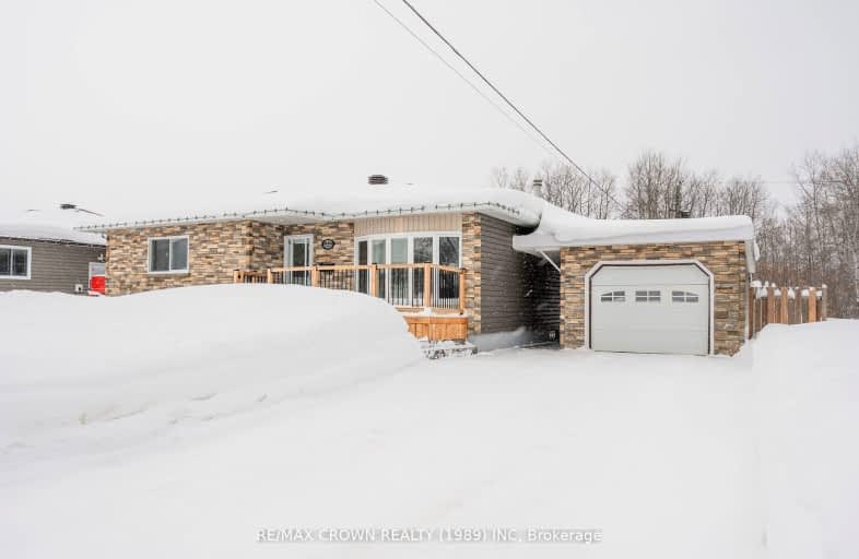 22 Pine Crescent, Kapuskasing | Image 1