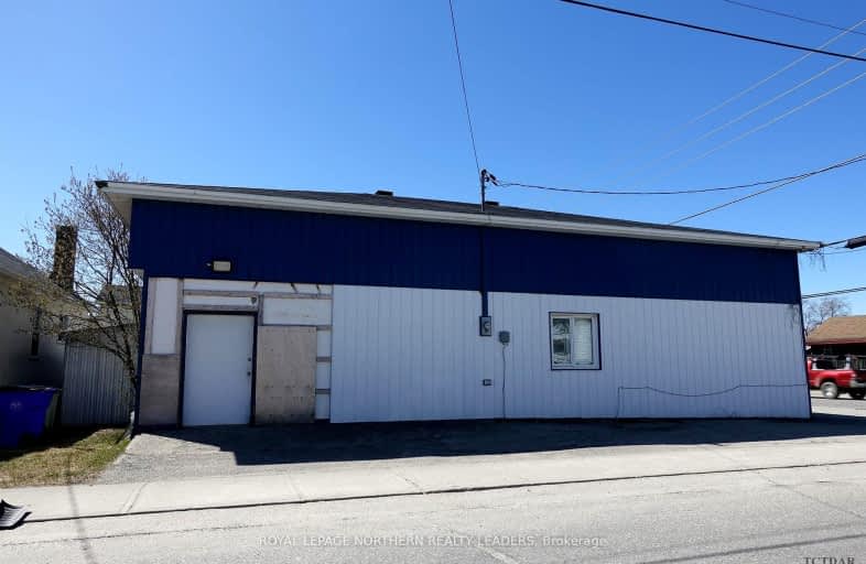 372-380 Pine Street, Timmins | Image 1