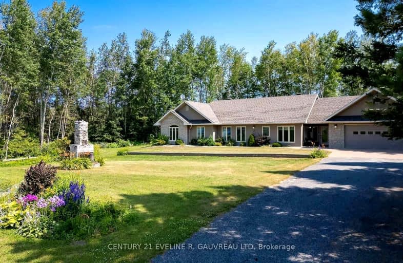 331475 Highway 11, Armstrong | Image 1