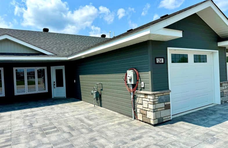 24 Golf Street, Kapuskasing | Image 1