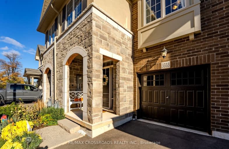 3333 Mockingbird Common Crescent, Oakville | Image 1