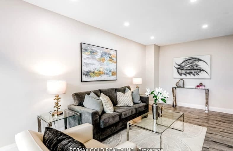 60-2605 Woodchester Drive, Mississauga | Image 1