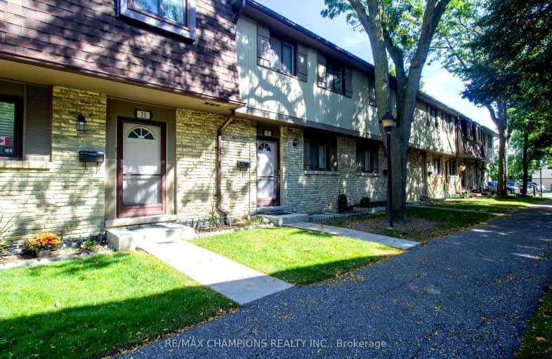 72-105 Hansen Road North, Brampton | Image 1