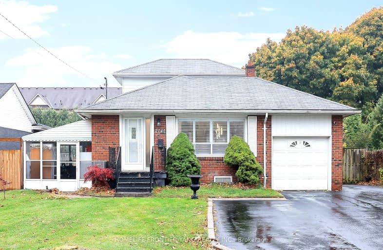 2046 Munden Road, Mississauga | Image 1