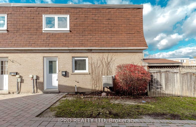 17 Town House Crescent, Brampton | Image 1