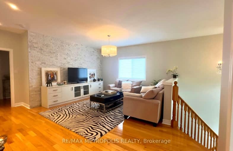 MAIN-2 Sir Jacobs Crescent, Brampton | Image 1