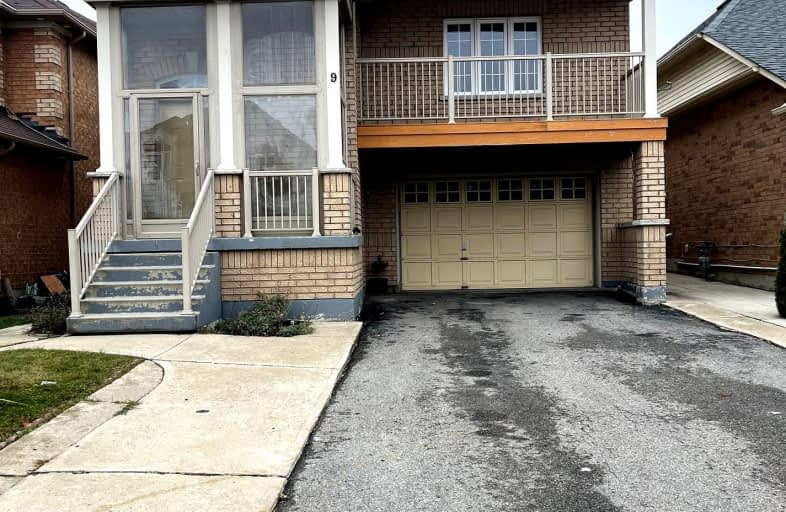 Upper-9 Denim Drive, Brampton | Image 1