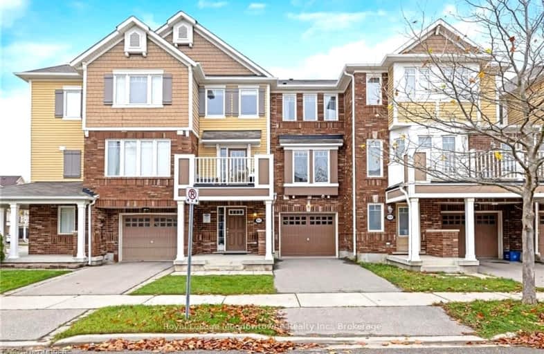 1037 HAXTON Heights, Milton | Image 1