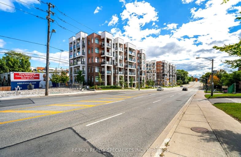 409-160 Canon Jackson Drive, Toronto | Image 1