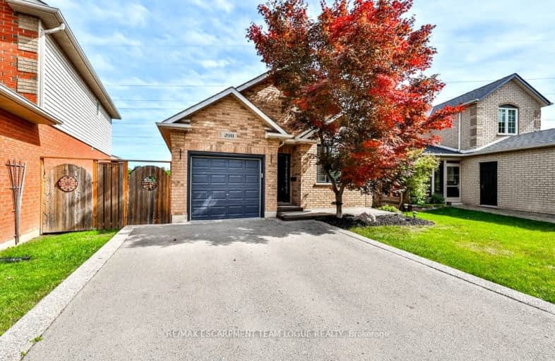 2911 Darien Road, Burlington | Image 1