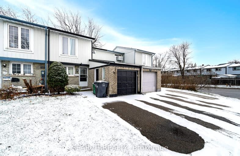 26 Glencastle Square, Brampton | Image 1