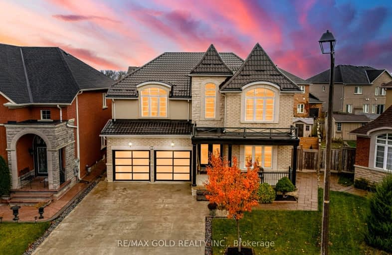 26 Regis Circle, Brampton | Image 1