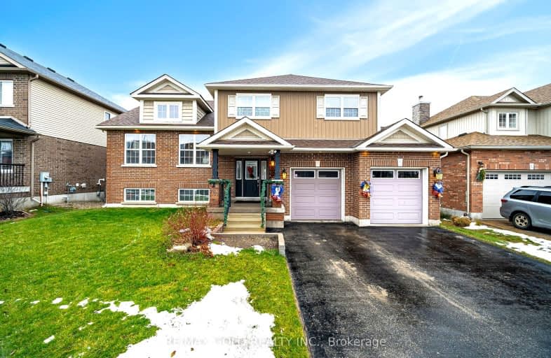 38 St. Paul's Place, Orangeville | Image 1