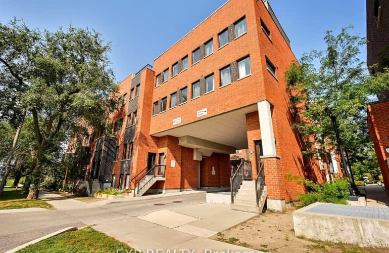 08-68 Winston Park Boulevard, Toronto | Image 1