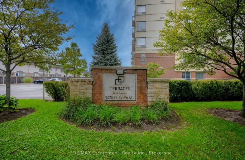 209-5070 Fairview Street, Burlington | Image 1