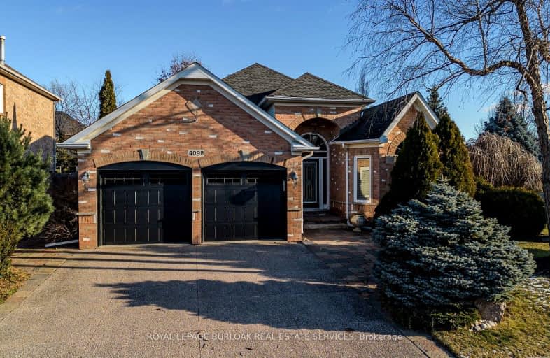 4098 Montrose Crescent, Burlington | Image 1