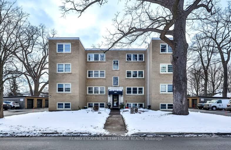 12-288 Reynolds Street, Oakville | Image 1