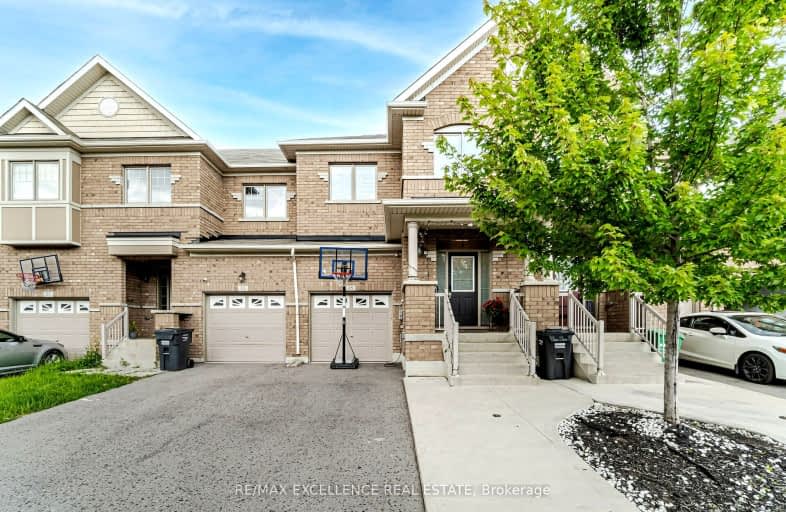 15 Davenfield Circle, Brampton | Image 1