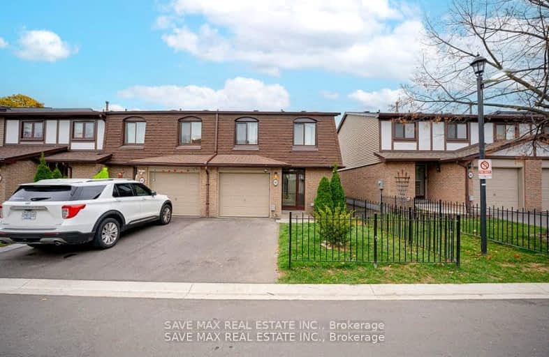 45 Greenwich Circle, Brampton | Image 1