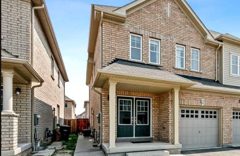 Upper-40 Lanark Circle, Brampton | Image 1