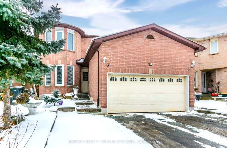 31 Castlehill Road, Brampton | Image 1