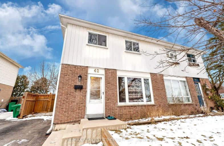 42 Lauderdale Road, Brampton | Image 1