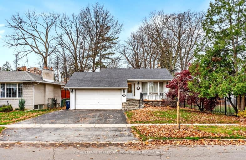 132 Meadowbank Road, Toronto | Image 1