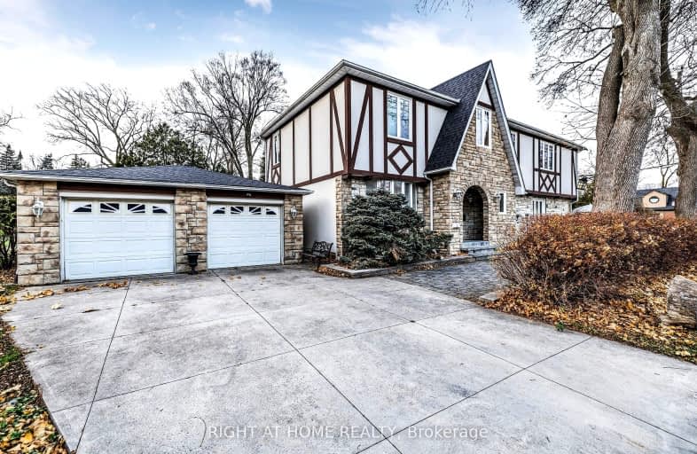 186 Royalavon Crescent, Toronto | Image 1