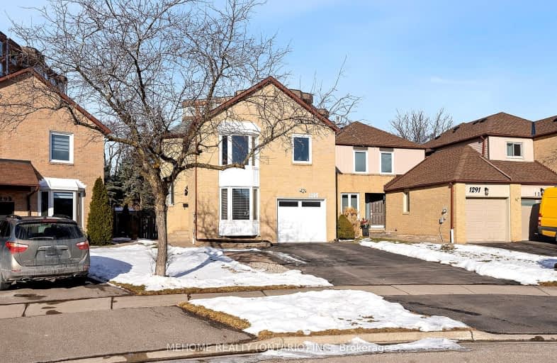 1295 Barberry Green, Oakville | Image 1