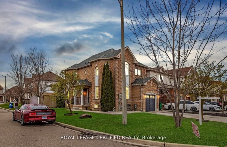 27 Earl Grey Crescent, Brampton | Image 1