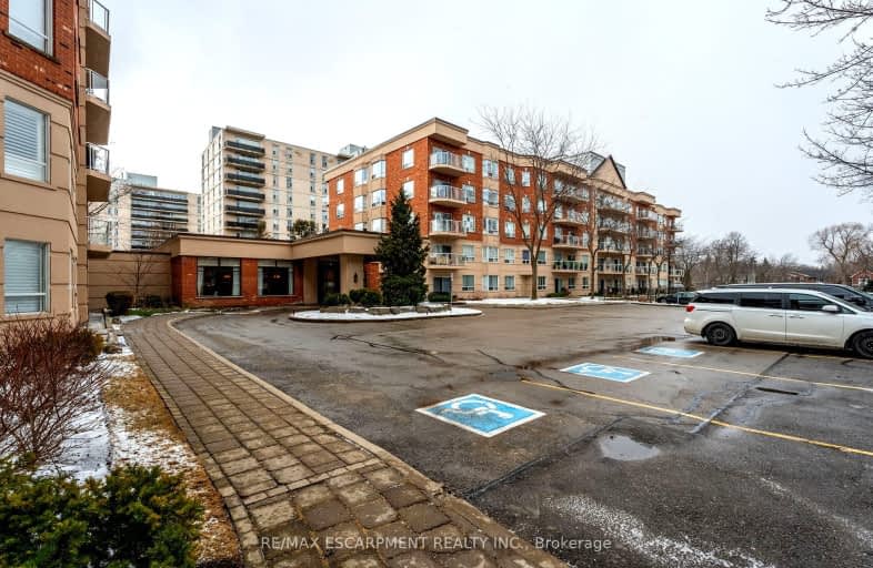 102-5188 Lakeshore Road, Burlington | Image 1